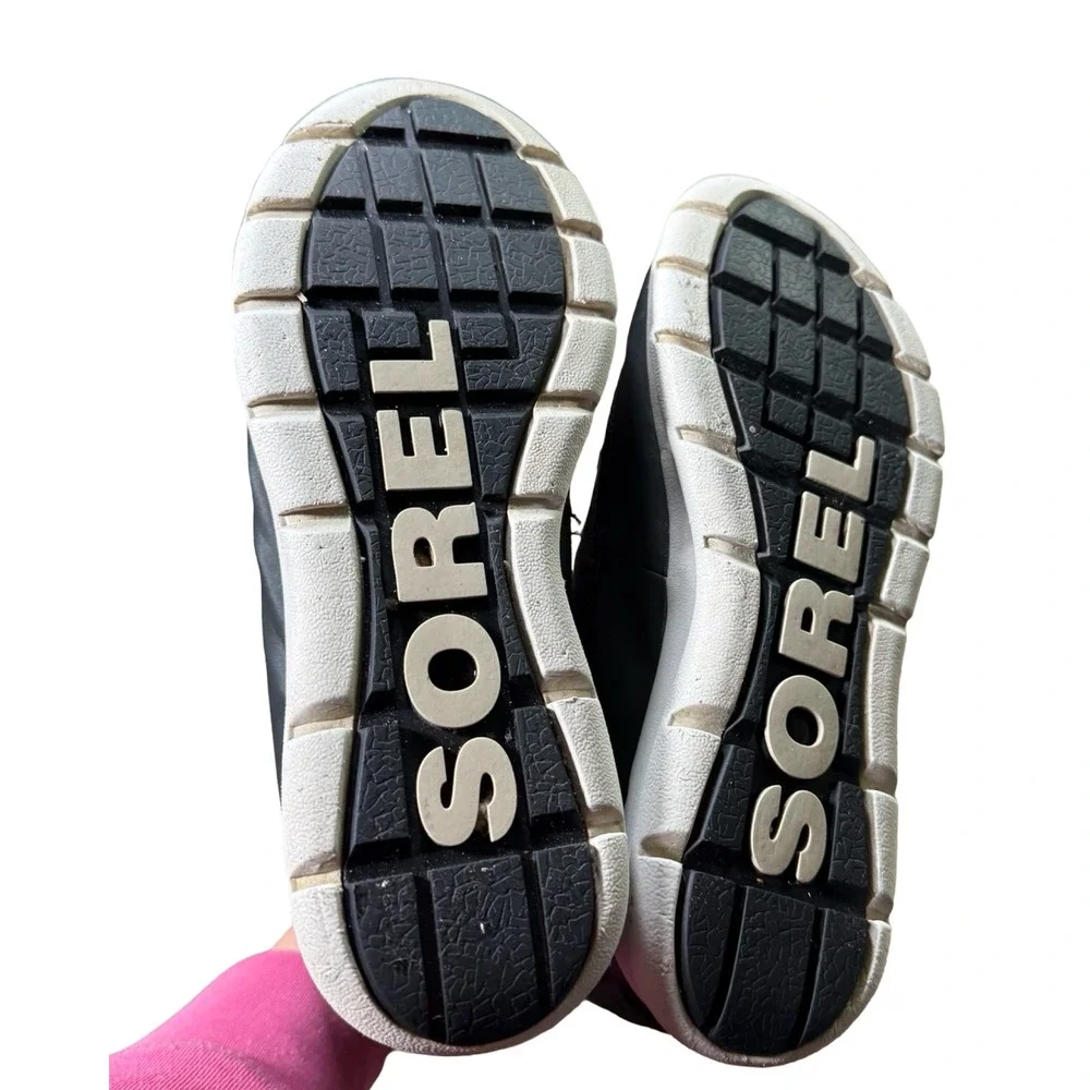 Sorel Explorer Carnival‎ Waterproof Boots Gray Black Womens 7.5